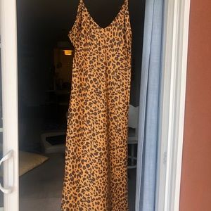 Leopard Print Slip Dress 🖤